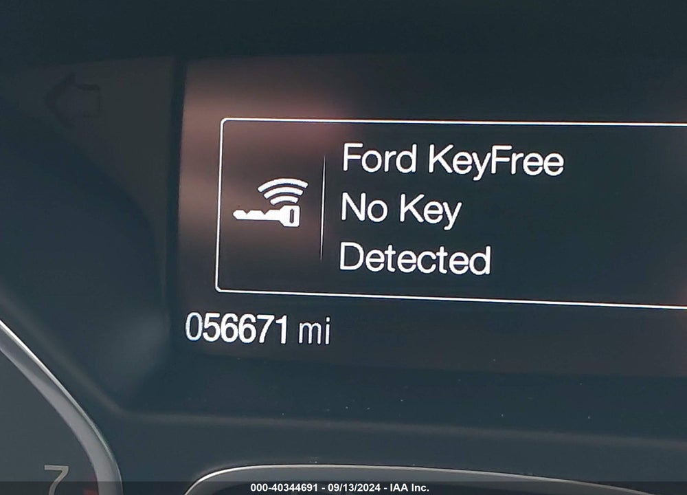 2019 FORD ESCAPE SE VIN: 1FMCU9GD6KUA25927