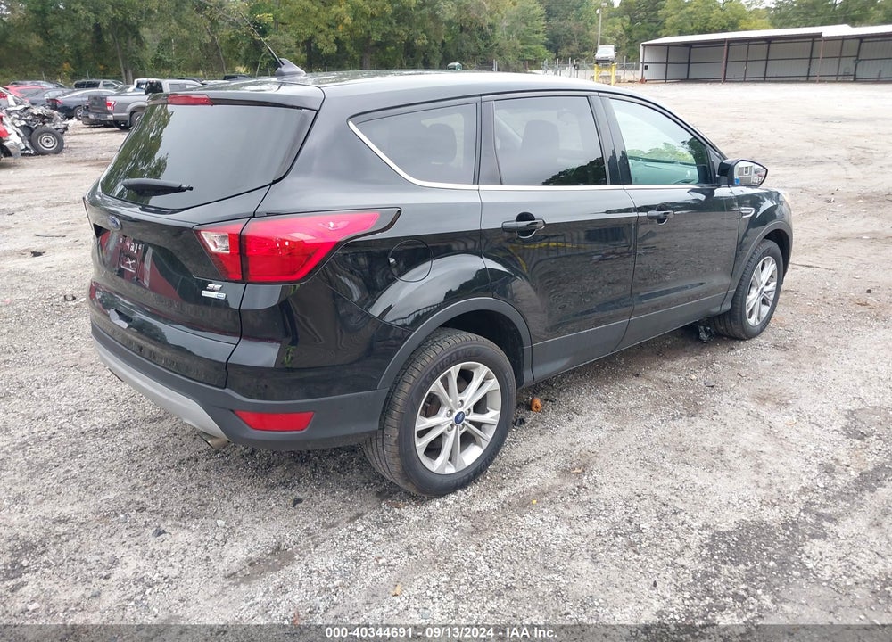 2019 FORD ESCAPE SE VIN: 1FMCU9GD6KUA25927