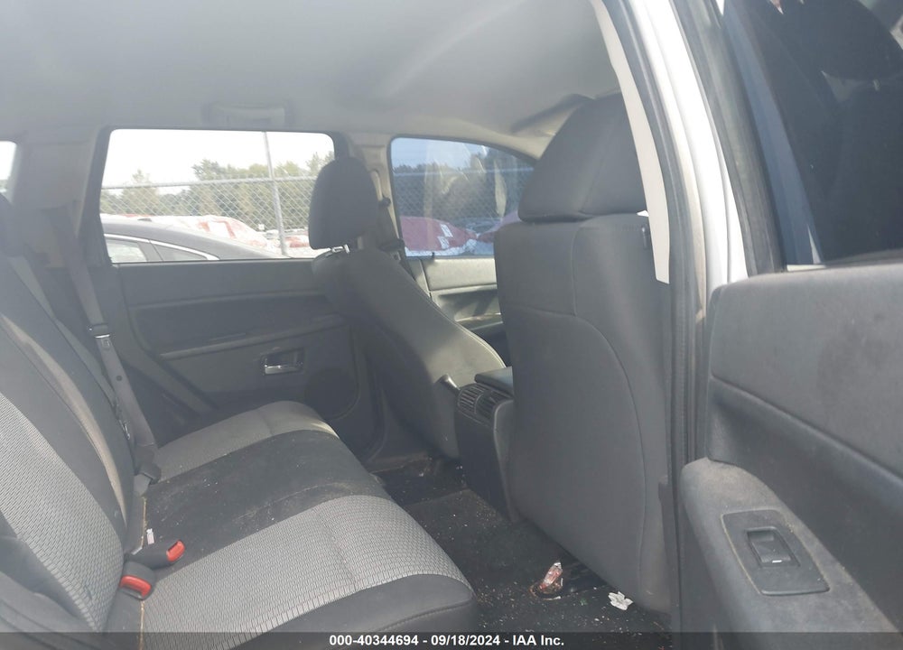 2010 JEEP GRAND CHEROKEE LAREDO VIN: 1J4PR4GKXAC100412