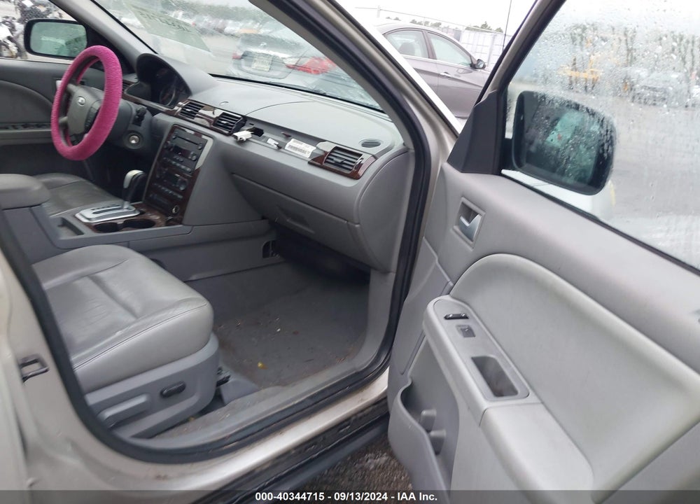 2006 FORD FIVE HUNDRED SEL VIN: 1FAHP24106G133120