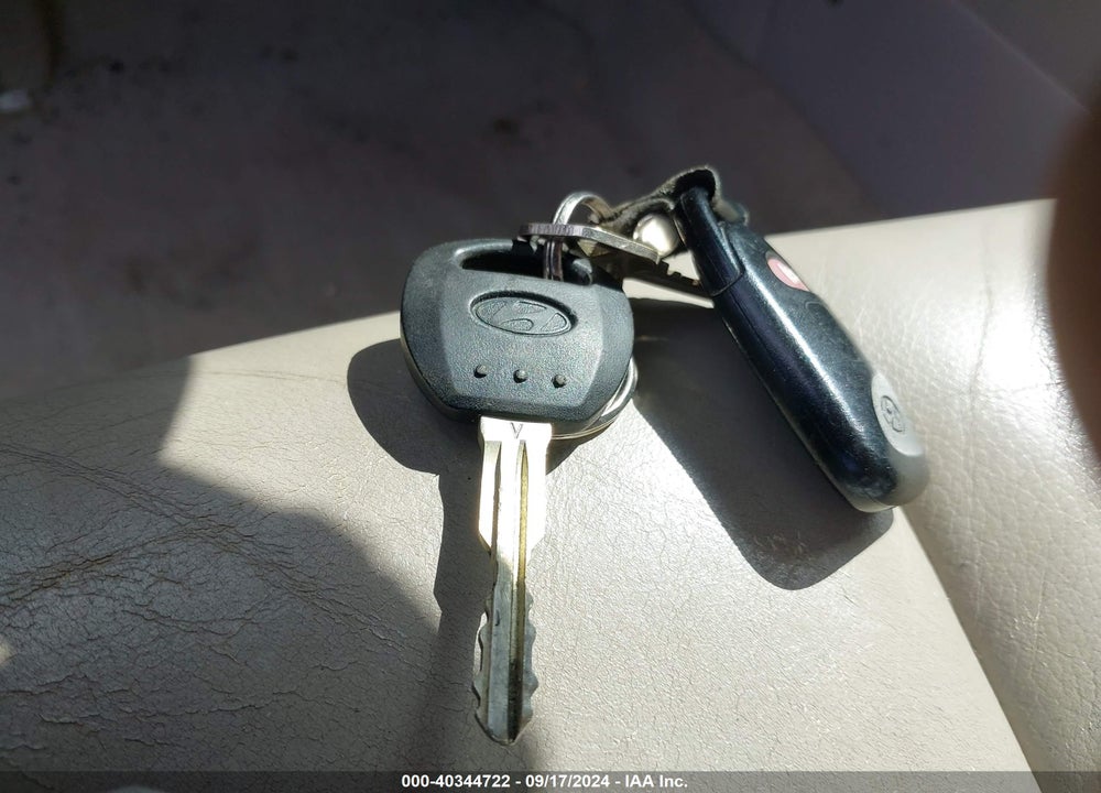 2006 HYUNDAI SONATA GLS V6/LX V6 VIN: 5NPEU46F16H002770