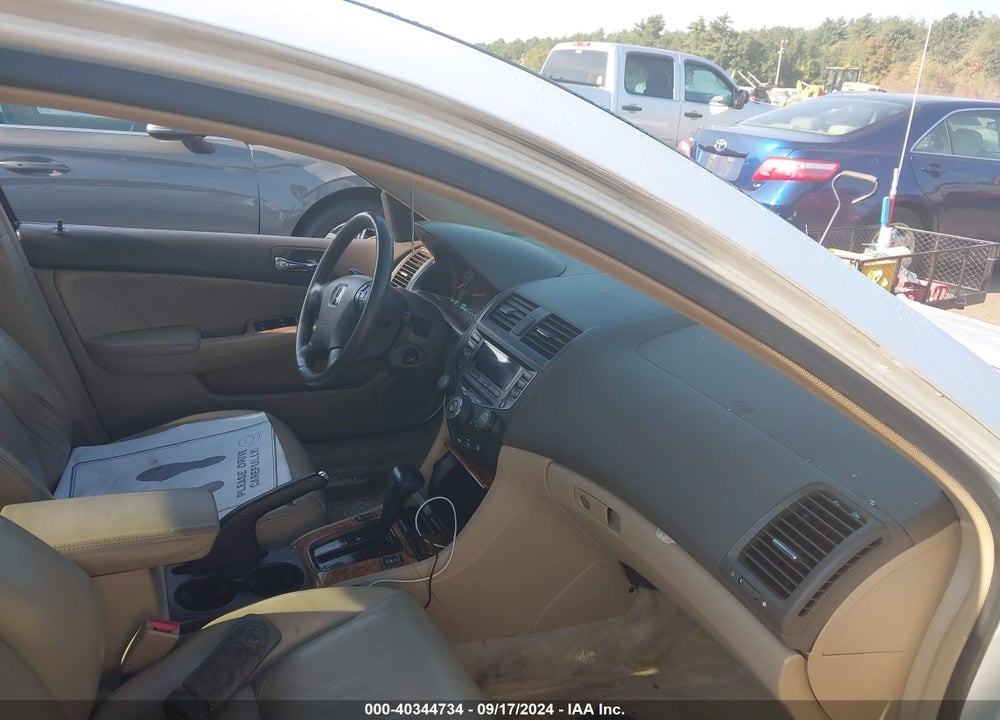 2003 HONDA ACCORD 3.0 EX VIN: 1HGCM66513A102608