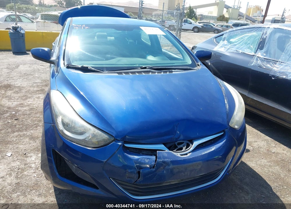 2015 HYUNDAI ELANTRA SE VIN: 5NPDH4AE2FH598115