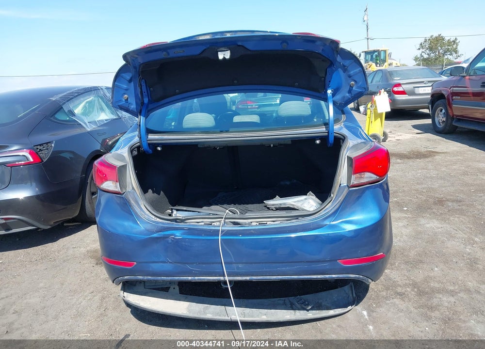 2015 HYUNDAI ELANTRA SE VIN: 5NPDH4AE2FH598115