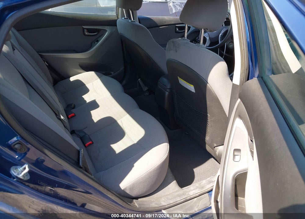2015 HYUNDAI ELANTRA SE VIN: 5NPDH4AE2FH598115