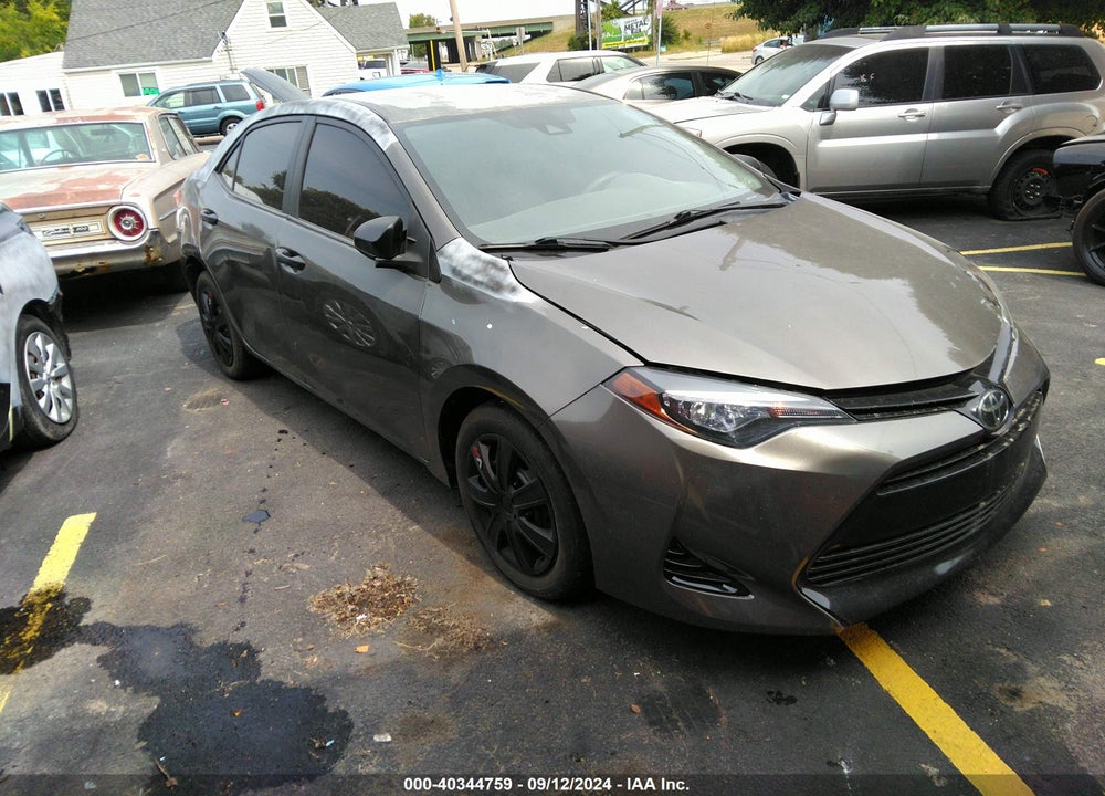 2019 TOYOTA COROLLA LE VIN: 2T1BURHE7KC215269