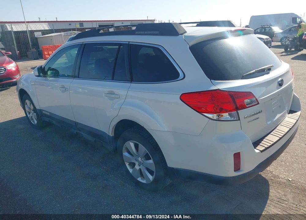 2011 SUBARU OUTBACK 2.5I PREMIUM VIN: 4S4BRCCC4B3334891