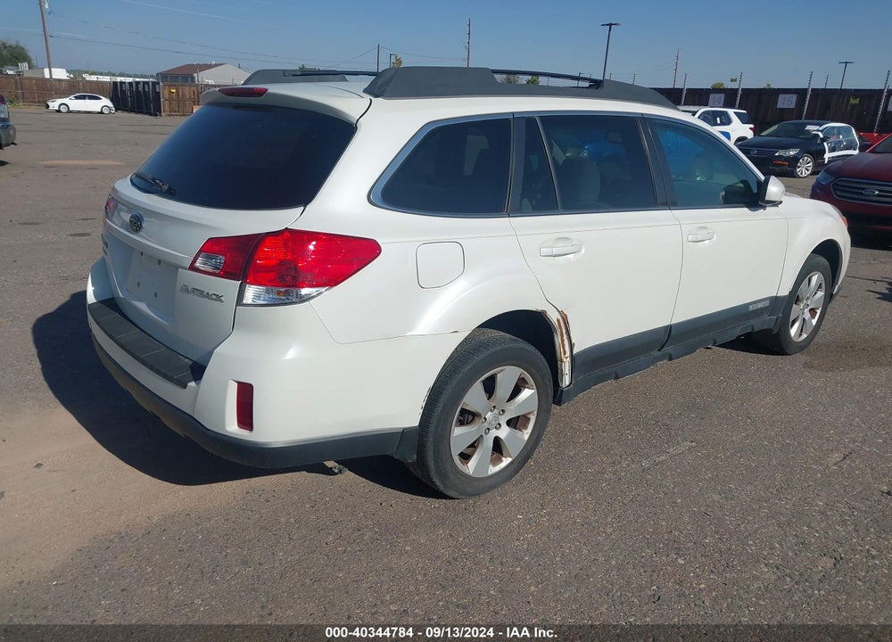 2011 SUBARU OUTBACK 2.5I PREMIUM VIN: 4S4BRCCC4B3334891