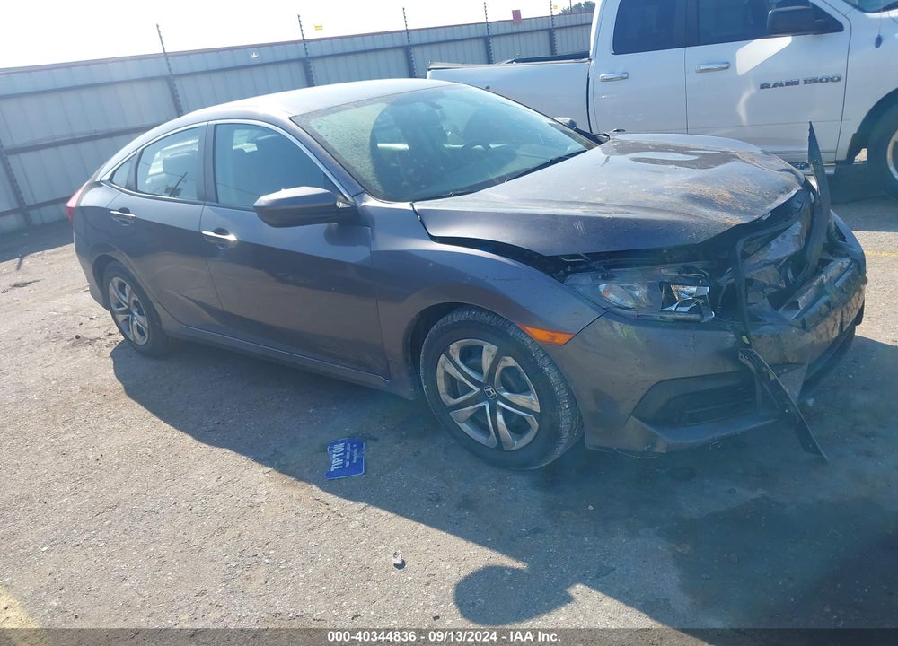 2018 HONDA CIVIC LX VIN: 2HGFC2F51JH565890