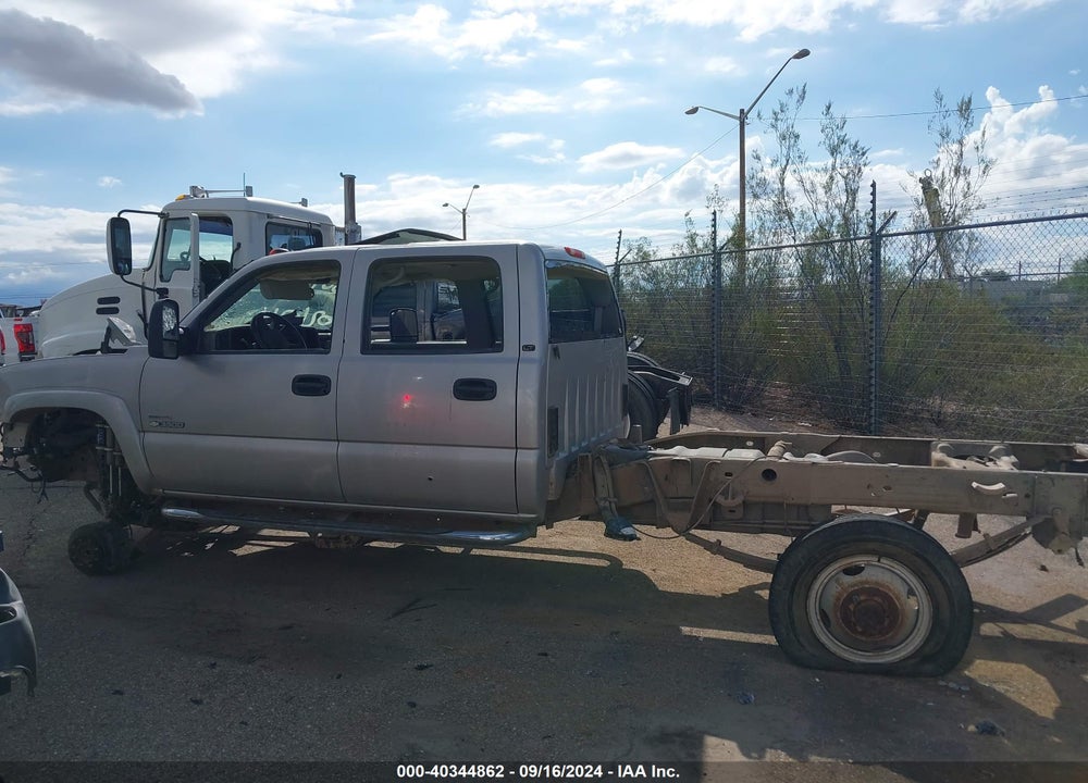 2006 CHEVROLET SILVERADO 3500 LT3 VIN: 1GCJK33256F102185