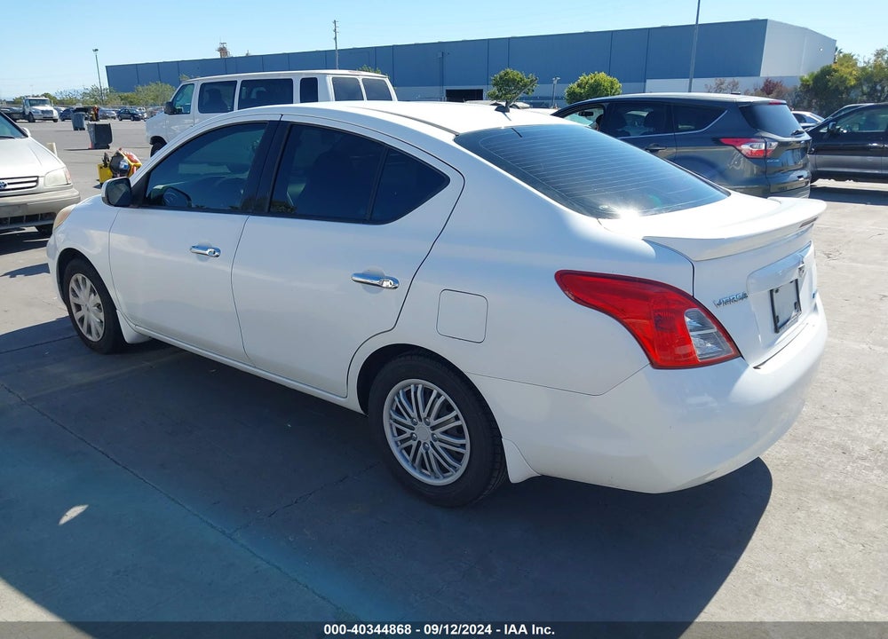 2014 NISSAN VERSA 1.6 SV VIN: 3N1CN7AP7EL834461