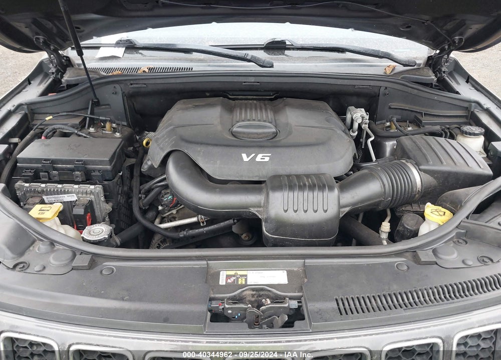 2015 JEEP GRAND CHEROKEE OVERLAND VIN: 1C4RJFCG6FC734312
