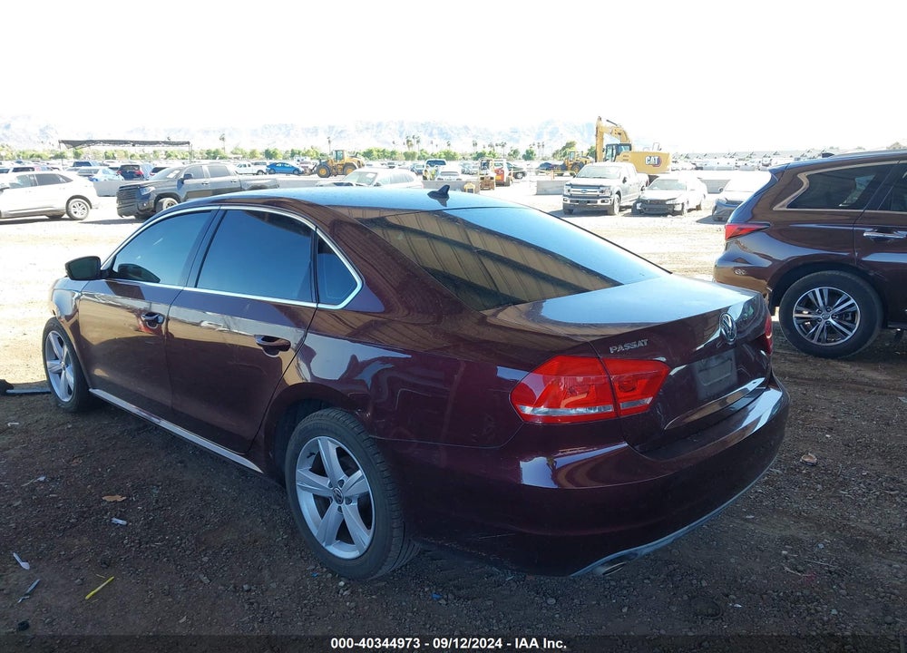 2013 VOLKSWAGEN PASSAT 2.5L SE VIN: 1VWBP7A31DC124351