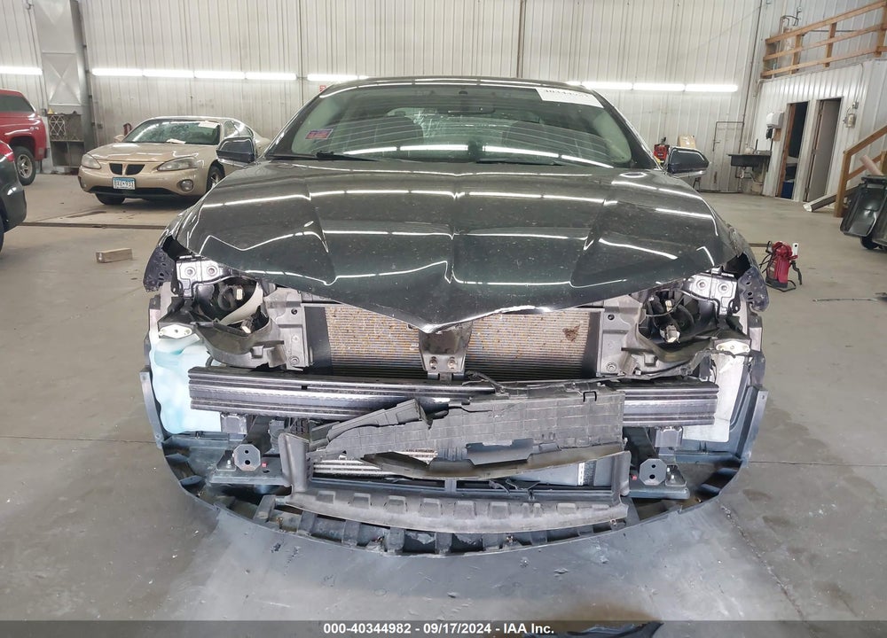 2013 LINCOLN MKZ VIN: 3LN6L2J90DR825578