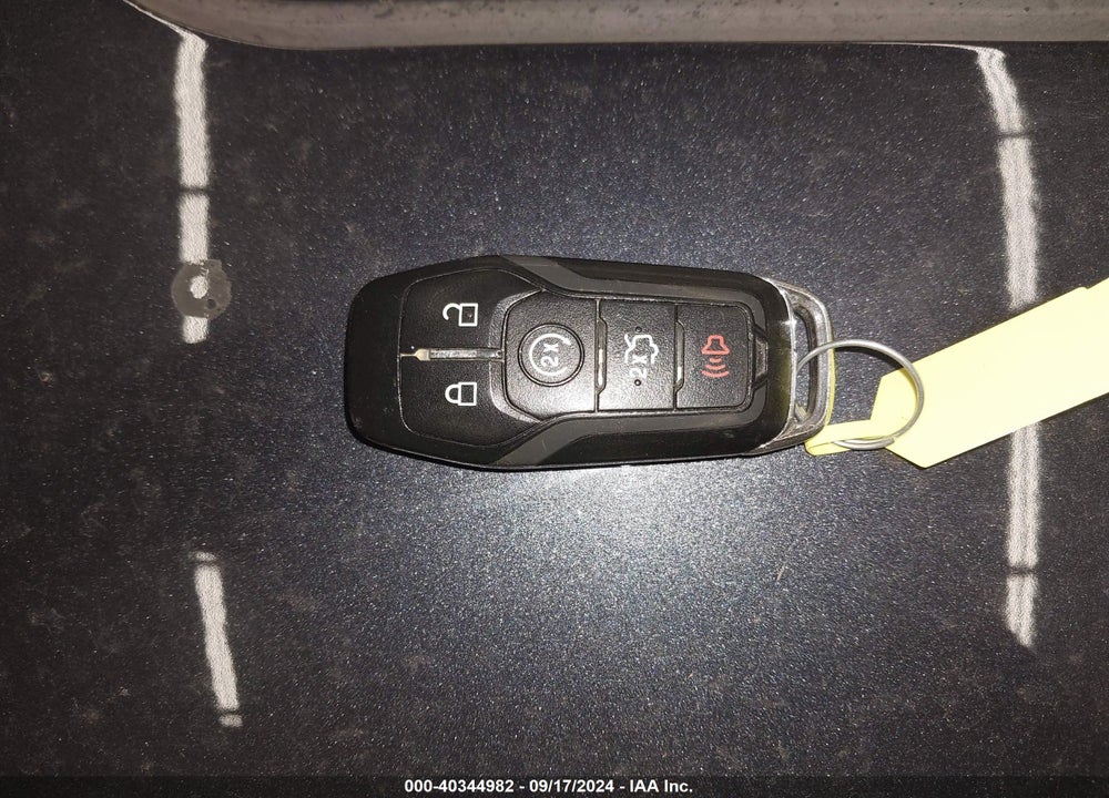 2013 LINCOLN MKZ VIN: 3LN6L2J90DR825578