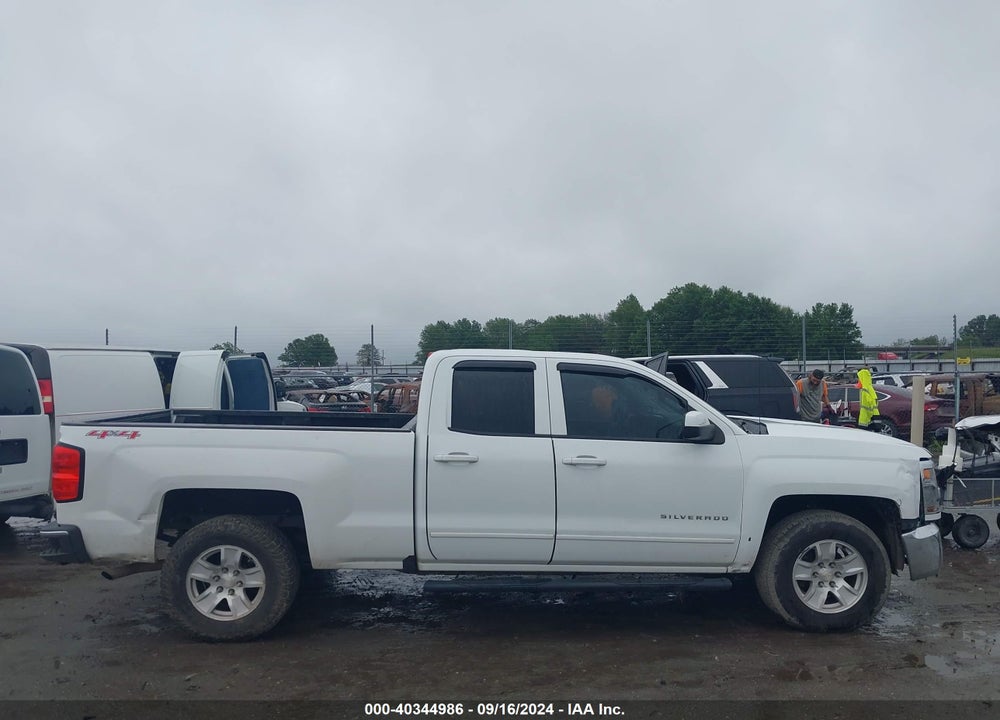 2017 CHEVROLET SILVERADO 1500 1LT VIN: 1GCVKREC2HZ163554