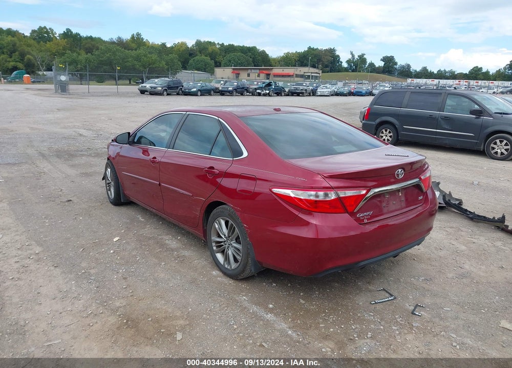 2015 TOYOTA CAMRY SE VIN: 4T1BF1FK7FU911770