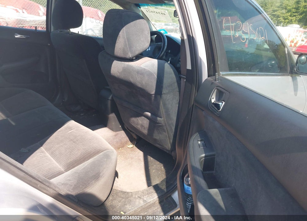 2003 HONDA ACCORD 2.4 LX VIN: 1HGCM56353A053096