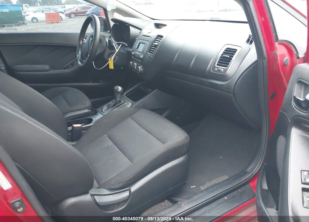 2016 KIA FORTE LX VIN: KNAFK4A60G5597157