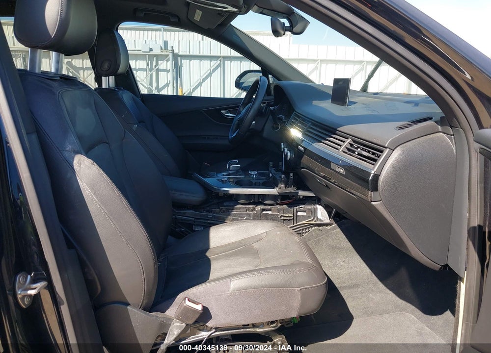 2017 AUDI Q7 3.0T PREMIUM VIN: WA1LAAF71HD017859
