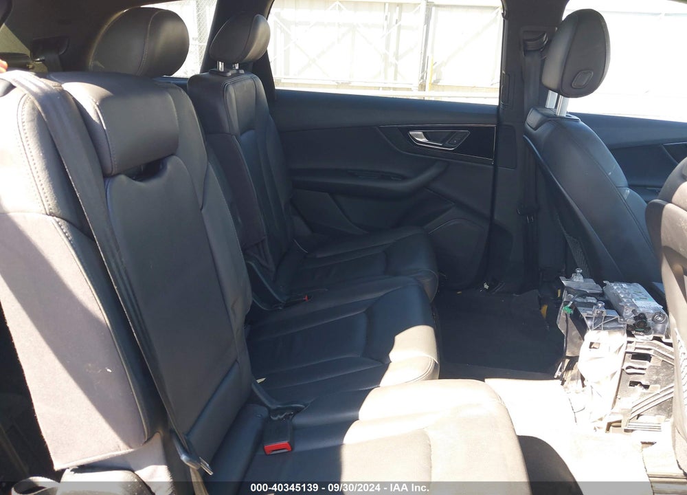 2017 AUDI Q7 3.0T PREMIUM VIN: WA1LAAF71HD017859