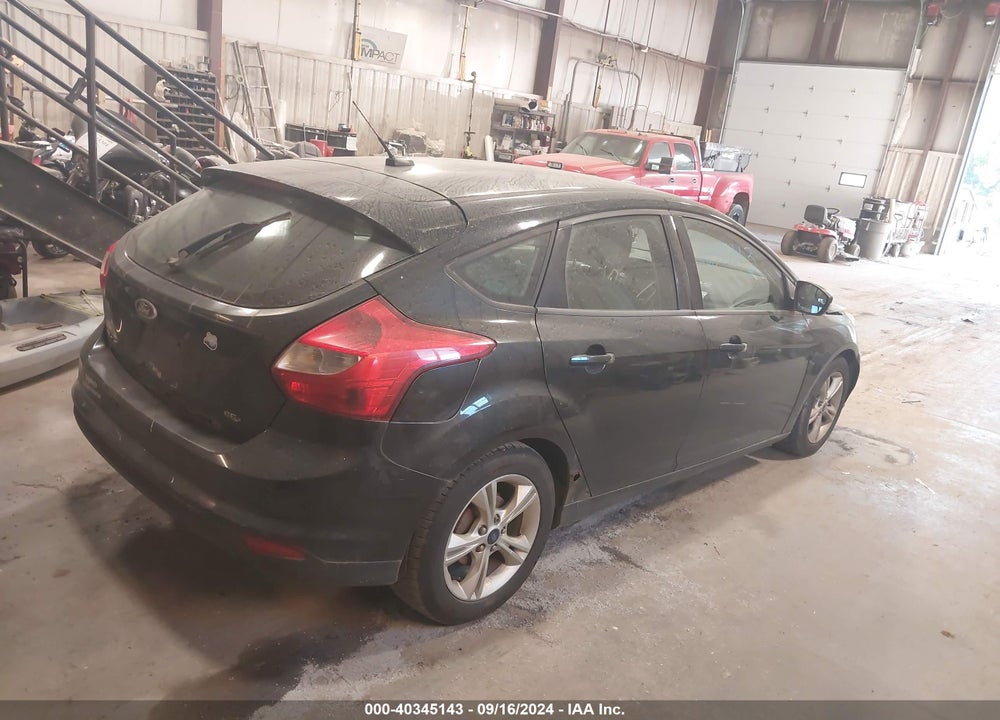 2014 FORD FOCUS SE VIN: 1FADP3K29EL445913