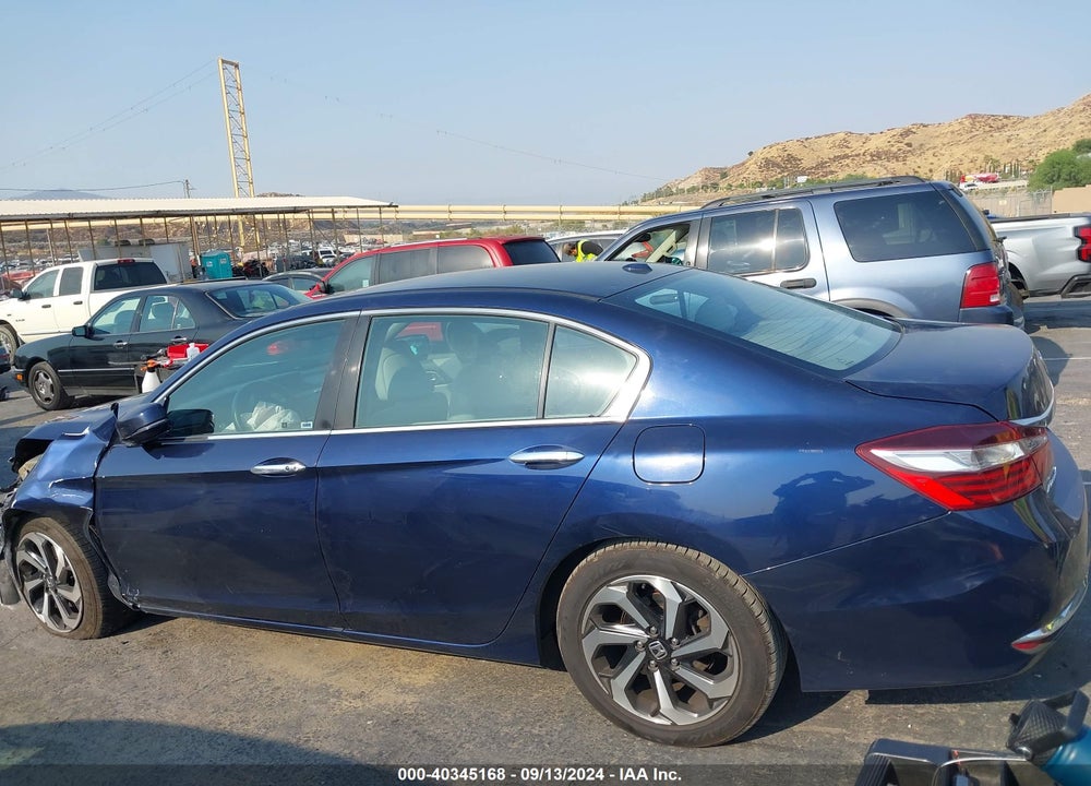 2017 HONDA ACCORD EX-L VIN: 1HGCR2F88HA184977
