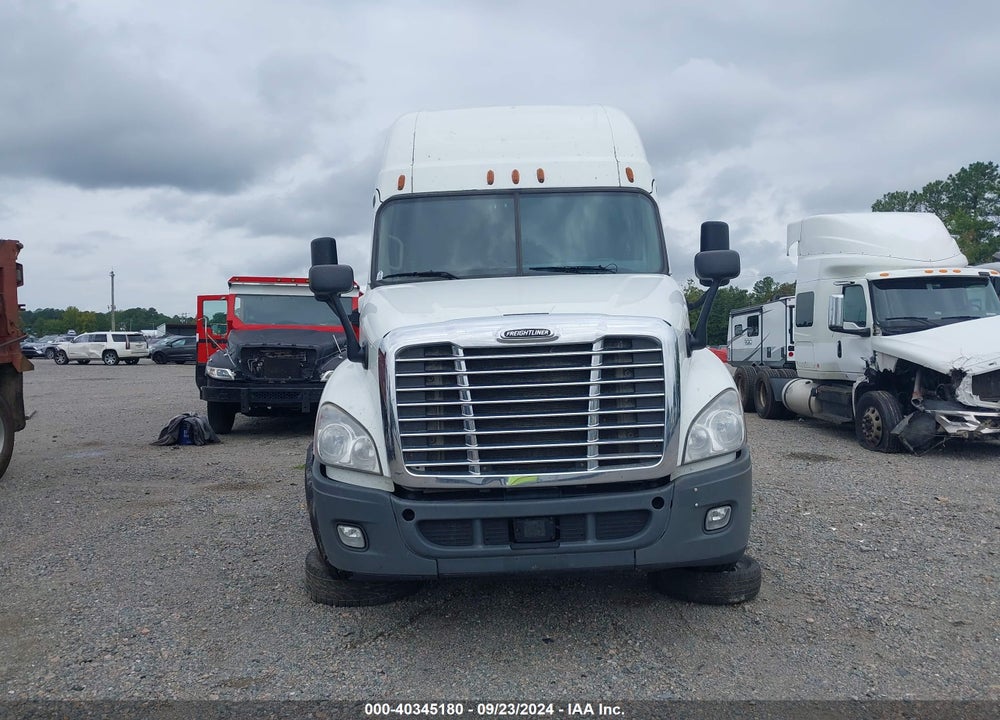 2017 FREIGHTLINER CASCADIA 125 VIN: 3AKJGLDR1HSHF0913