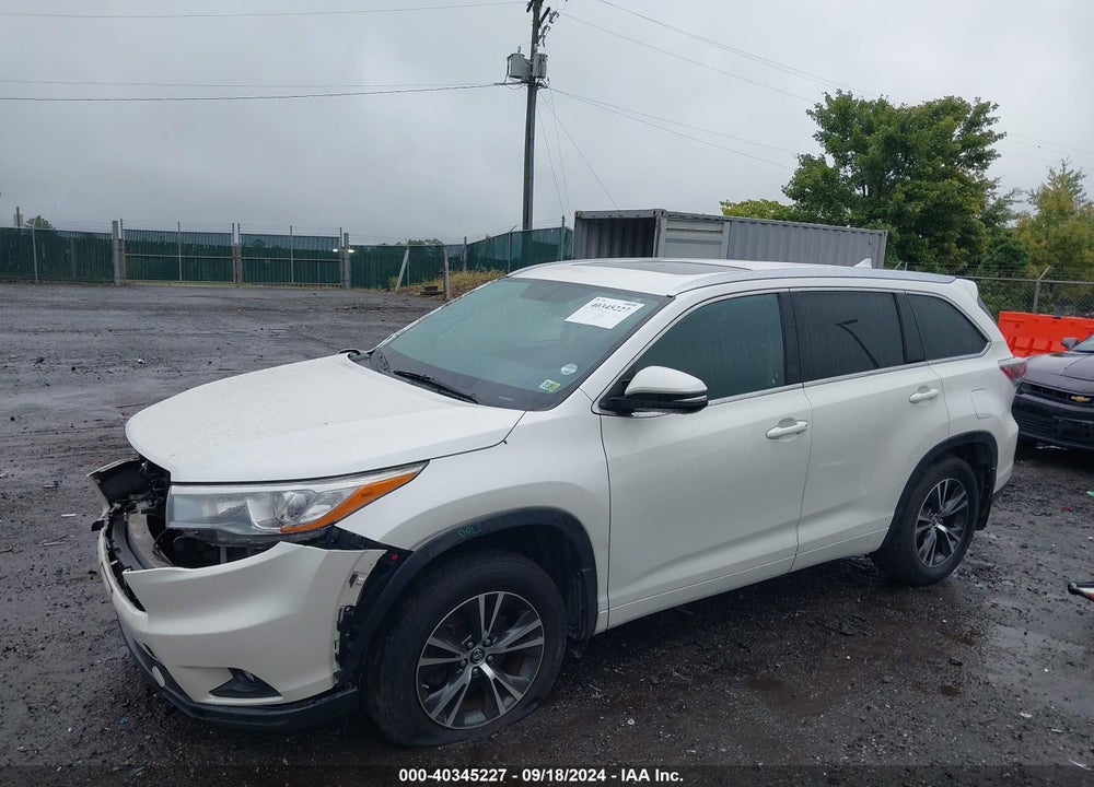 2016 TOYOTA HIGHLANDER XLE V6 VIN: 5TDJKRFH7GS335070