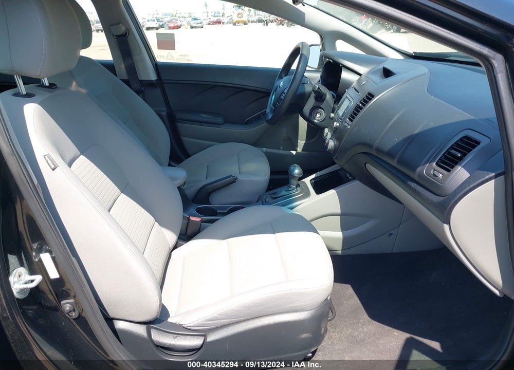 2016 KIA FORTE LX VIN: KNAFX4A63G5543384