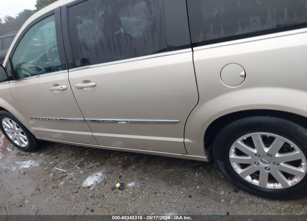2013 CHRYSLER TOWN & COUNTRY TOURING VIN: 2C4RC1BG6DR705640