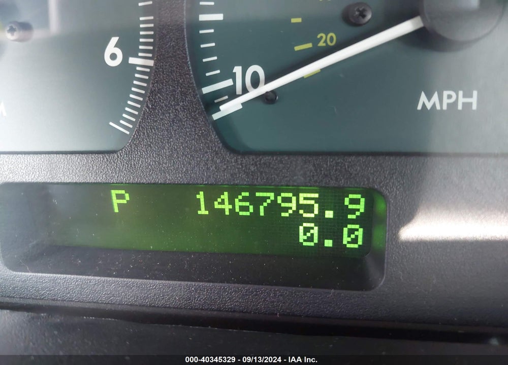 2002 LAND ROVER RANGE ROVER 4.6 HSE VIN: SALPM16472A466579