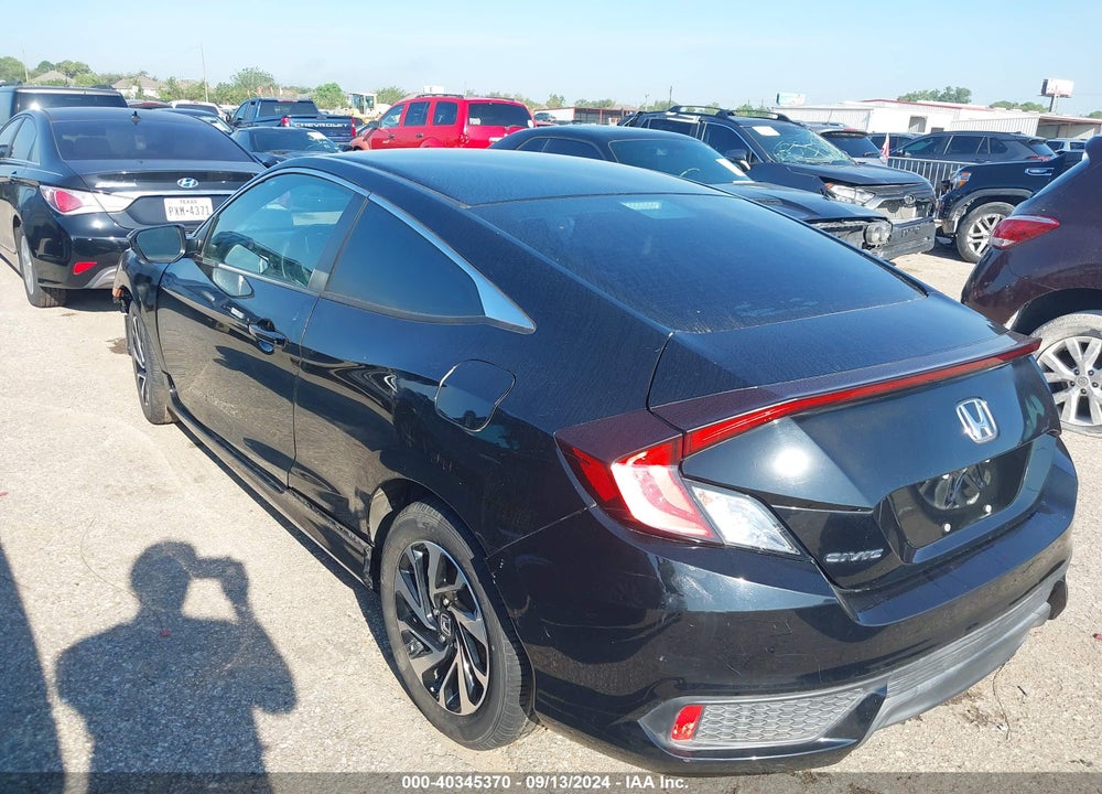 2017 HONDA CIVIC LX VIN: 2HGFC4B5XHH302681
