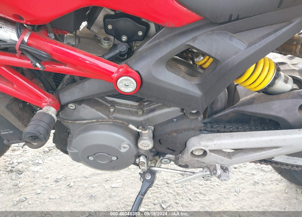 2009 DUCATI MONSTER 696 VIN: ZDM1RADN39B023123