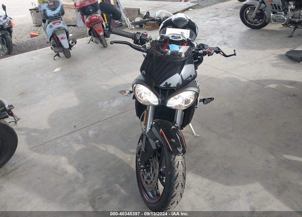 2018 TRIUMPH MOTORCYCLE STREET TRIPLE RS VIN: SMTA464S2JT816264