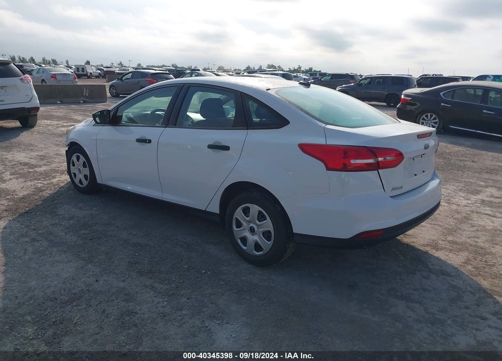 2017 FORD FOCUS S VIN: 1FADP3E21HL214441