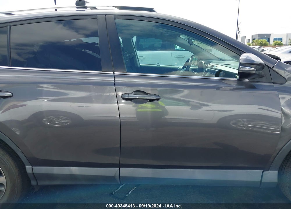 2016 TOYOTA RAV4 XLE VIN: 2T3WFREV0GW254413