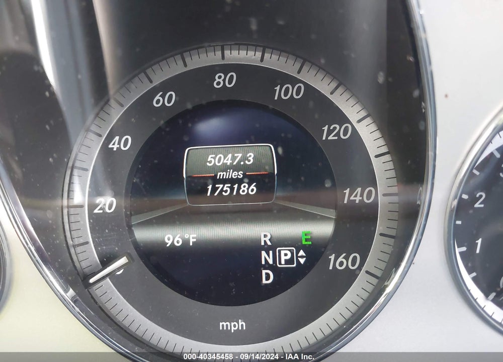 2013 MERCEDES-BENZ E 350 VIN: WDDHF5KB5DA704617