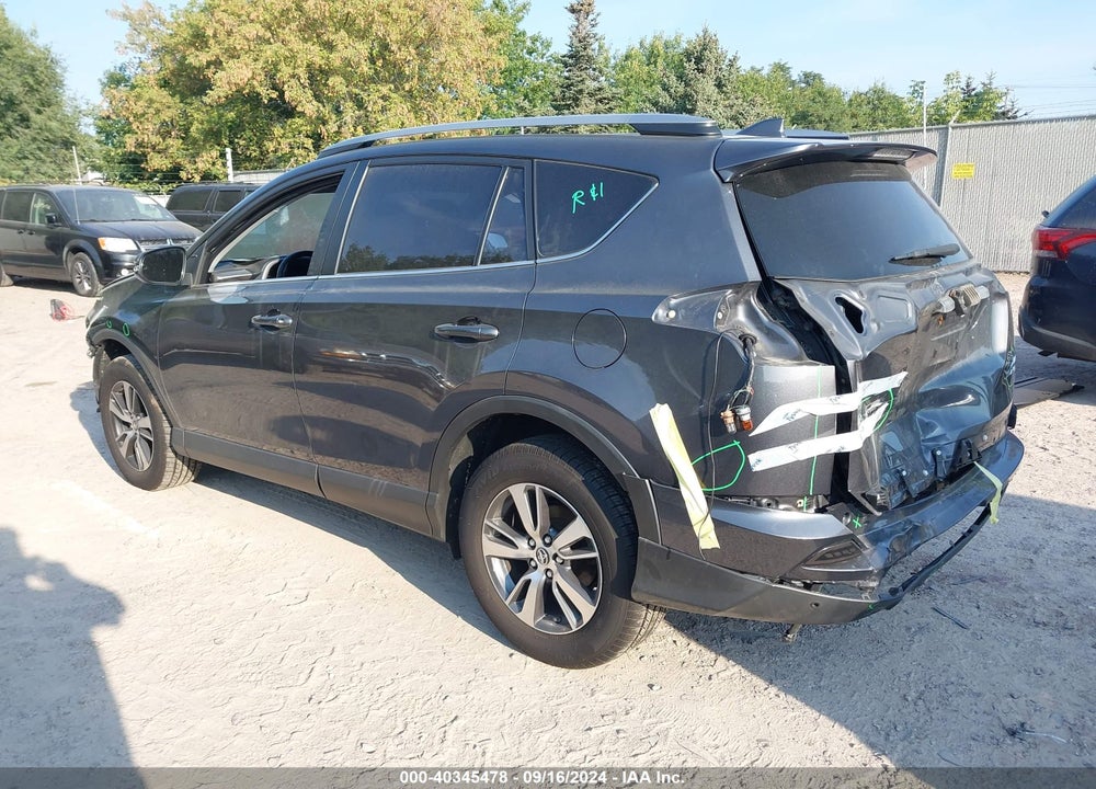 2018 TOYOTA RAV4 XLE VIN: JTMRFREV0JD228170
