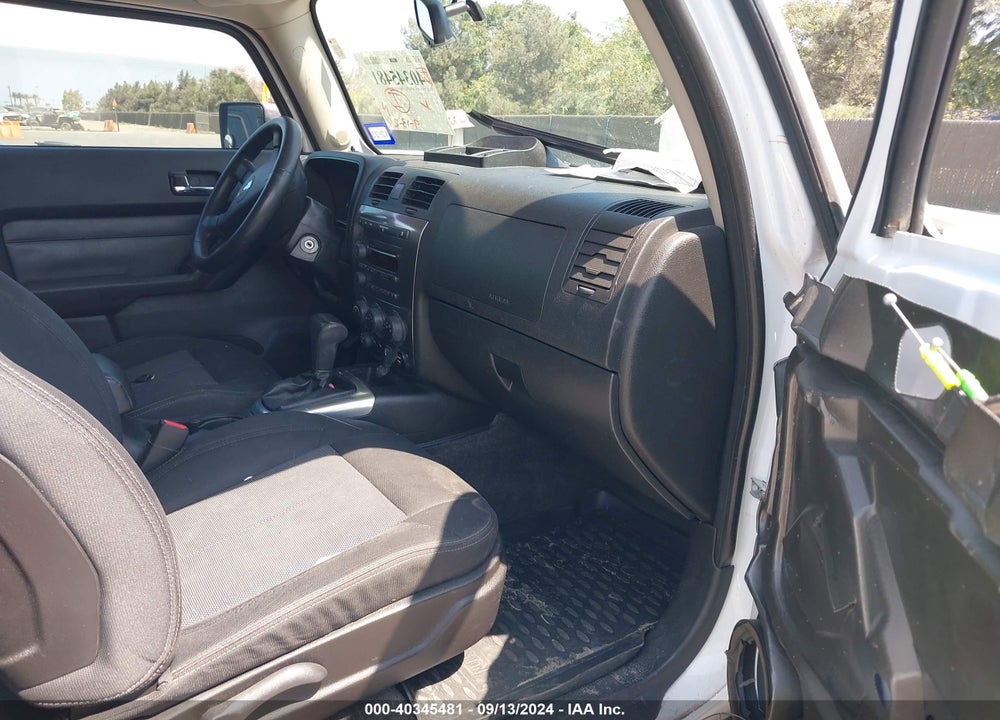 2007 HUMMER H3 SUV VIN: 5GTDN13E278203962