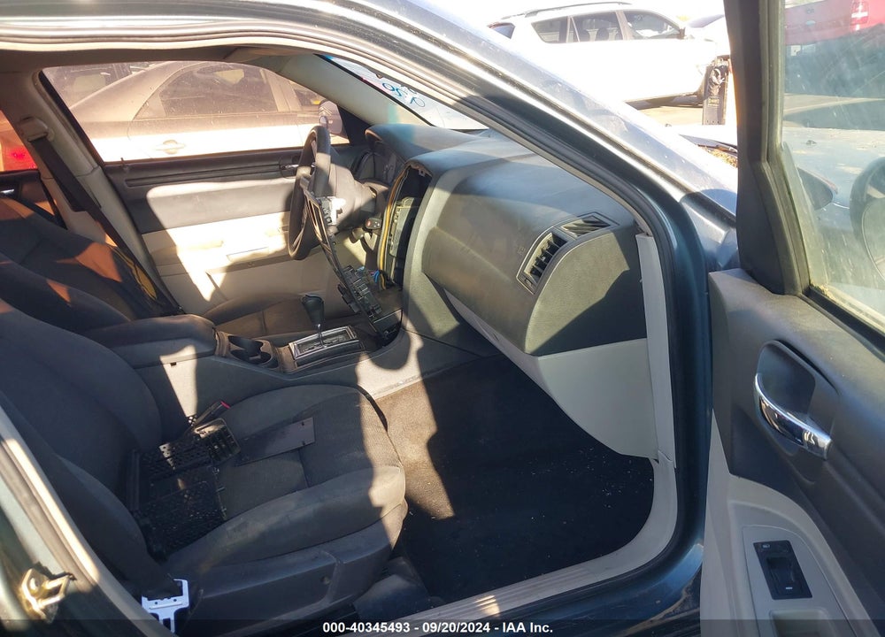 2006 CHRYSLER 300 VIN: 2C3KA43R66H126864