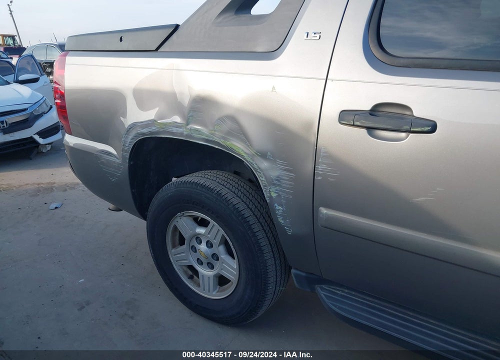 2008 CHEVROLET AVALANCHE 1500 LS VIN: 3GNEC12J38G138462