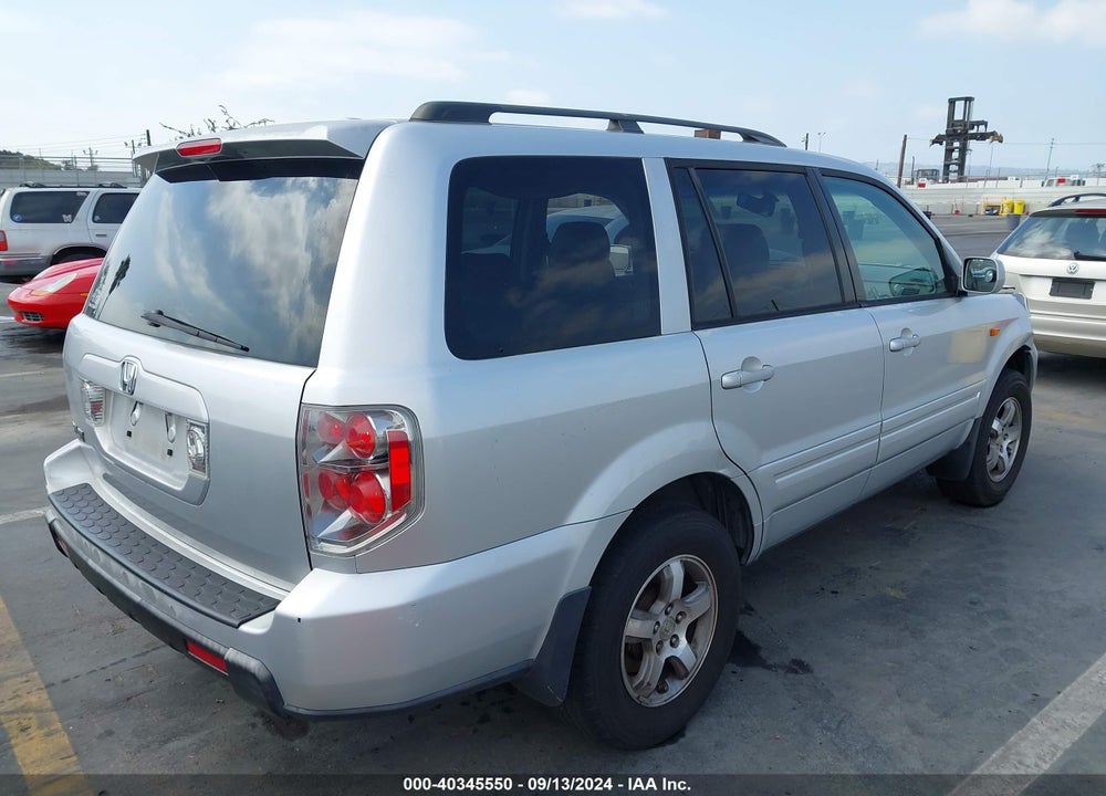 2006 HONDA PILOT EX-L VIN: 5FNYF28696B020053