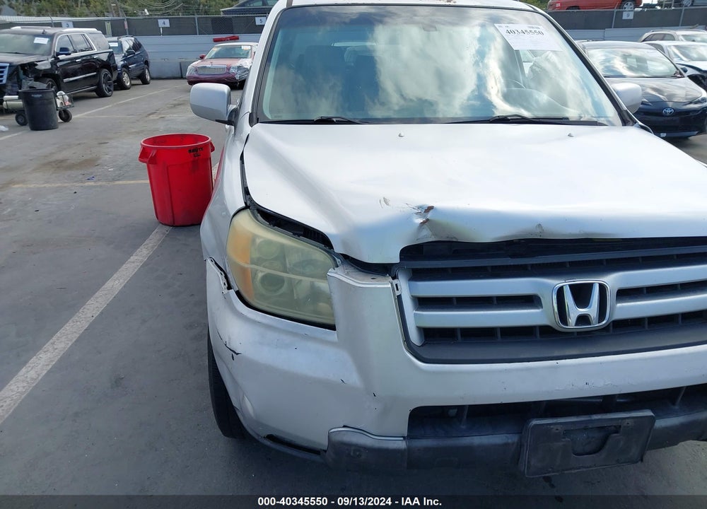 2006 HONDA PILOT EX-L VIN: 5FNYF28696B020053