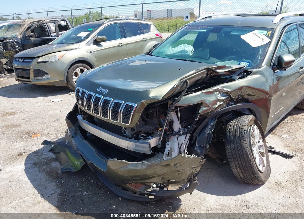 2019 JEEP CHEROKEE VIN: 1C4PJLCB2KD153467