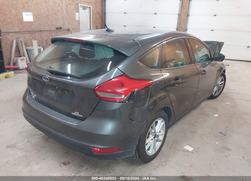 2015 FORD FOCUS SE VIN: 1FADP3K2XFL317732