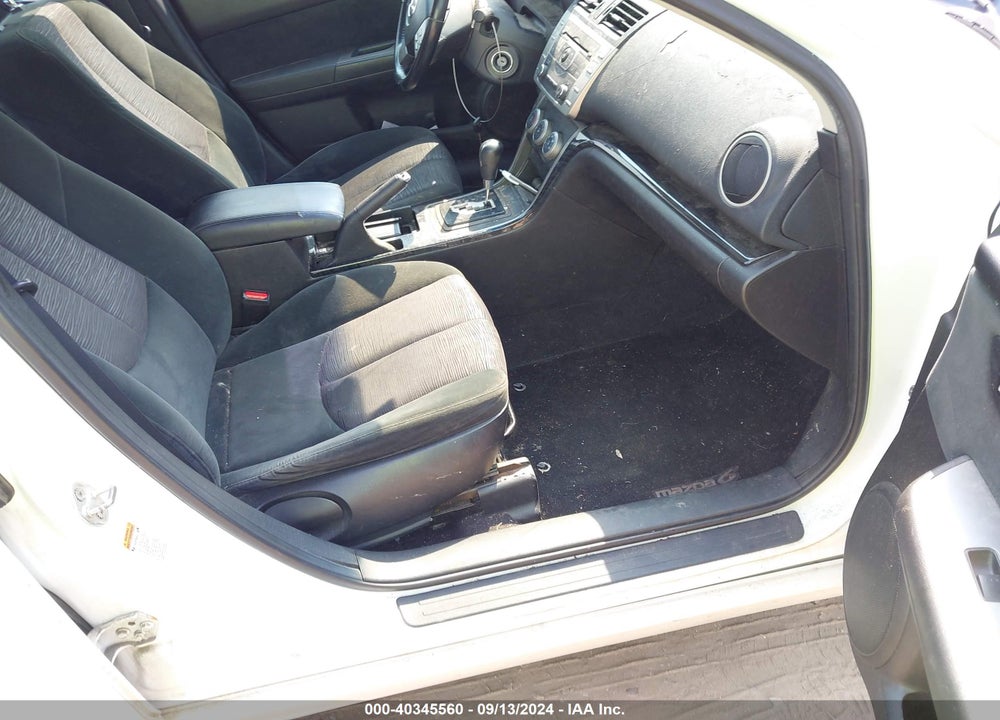 2010 MAZDA 6 I TOURING VIN: 1YVHZ8CH0A5M07176