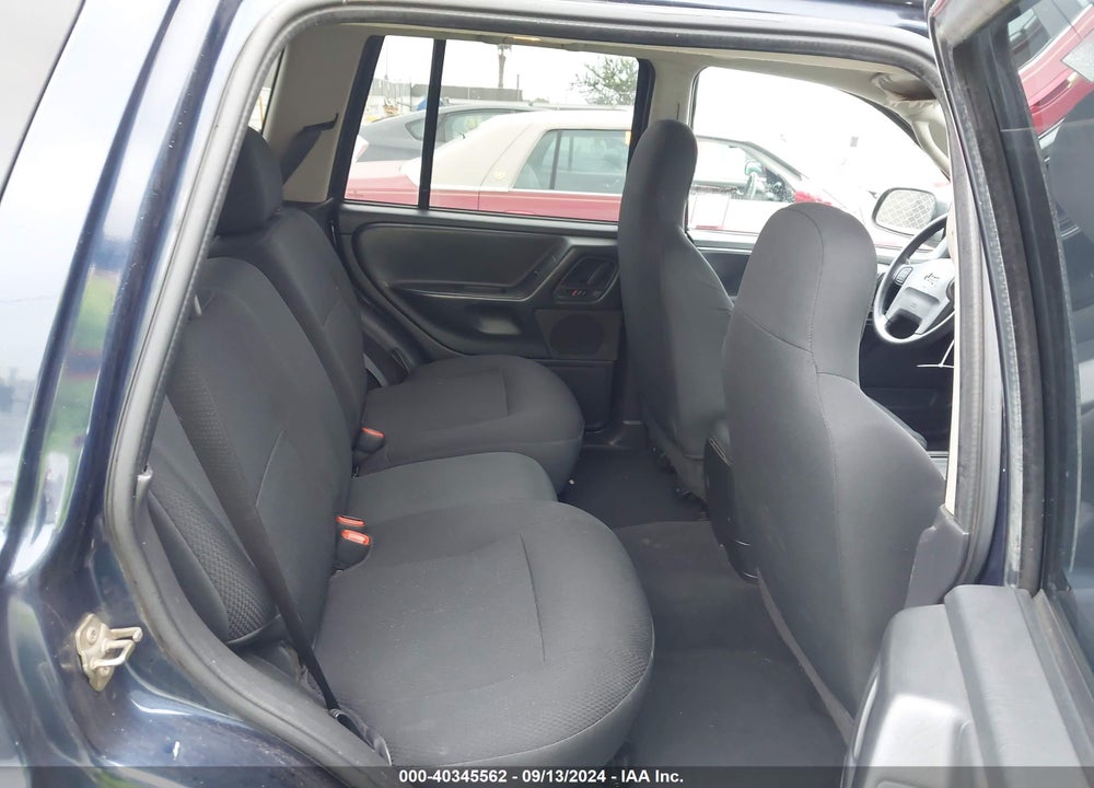 2004 JEEP GRAND CHEROKEE LAREDO VIN: 1J4GX48S44C217007