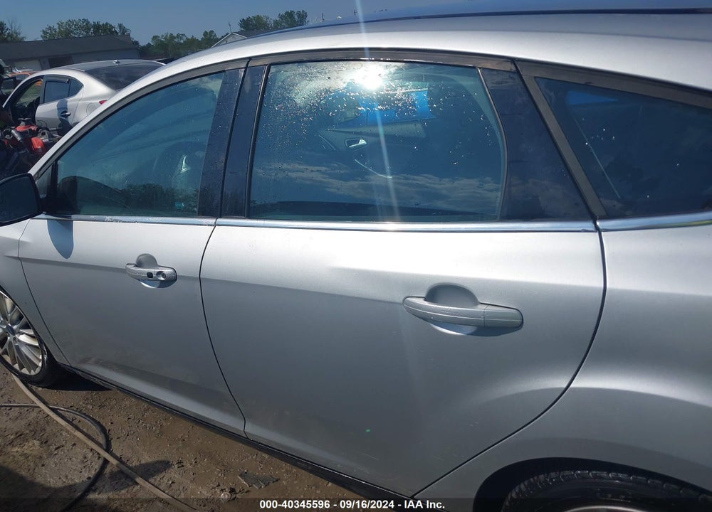 2013 FORD FOCUS TITANIUM VIN: 1FADP3N25DL208605