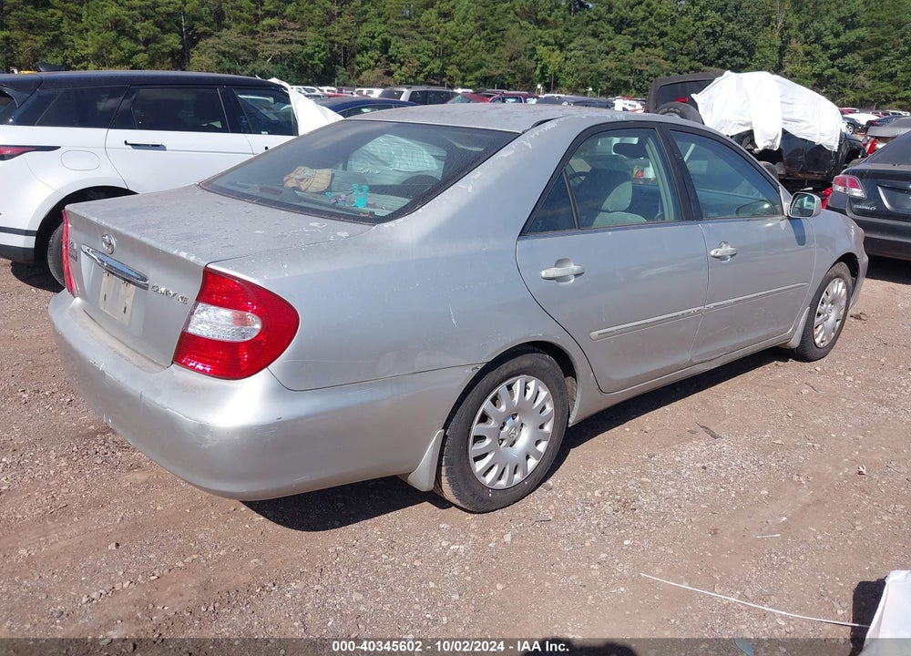 2002 TOYOTA CAMRY XLE VIN: 4T1BE30K52U543235